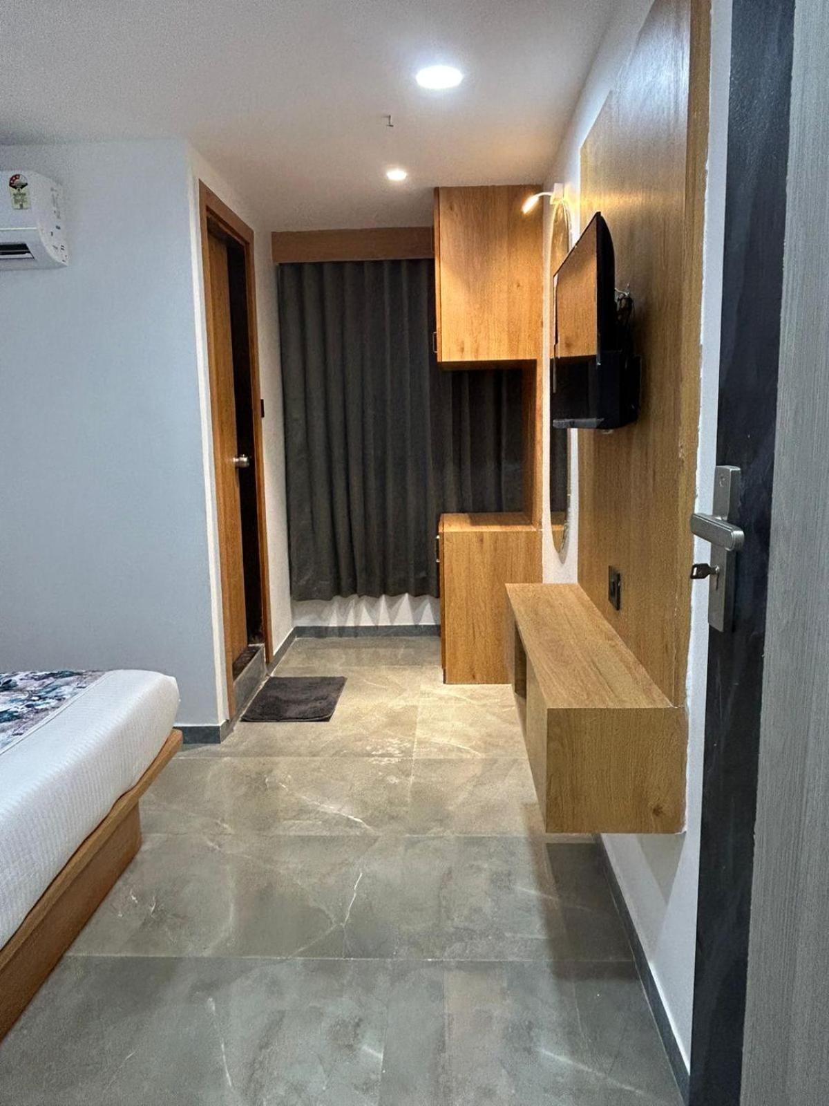 Hotel M Grand أحمد أباد المظهر الخارجي الصورة